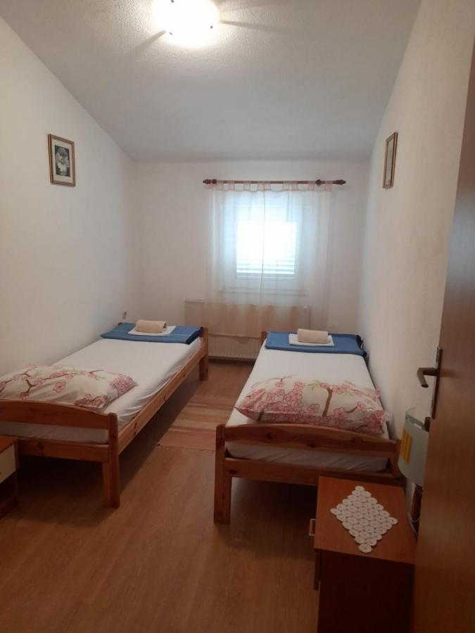 Apartman Karin 2 Senj  Exterior foto